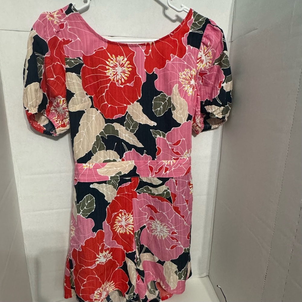 LOFT Red and Pink Floral Puff Sleeve Short Romper